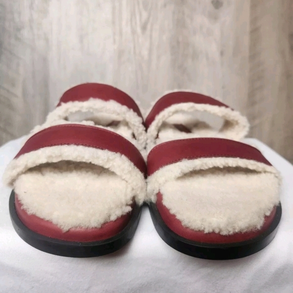 M. Gemi New The Aida Fur Strappy Sandals Red Size 8 Women’s RARE - Picture 5 of 8